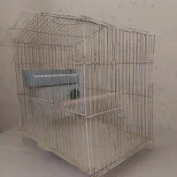 قفس پرنده با وسایل