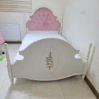 تخت خواب نوجوان با پاتختی وکیوم