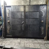 درب دولنگه باغ باغچه ویلا ویلایی حیاط گاراژ