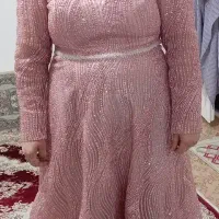 لباس مجلسی|لباس|اقبالیه, |دیوار