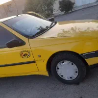 تاکسی فروشی با خط یا بدون خط