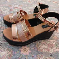 کفش مجلسی|کیف، کفش، کمربند|دورود, |دیوار