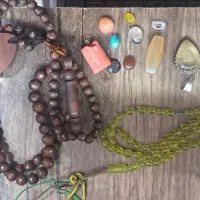 گردنی تسبیح سنگ کهنه