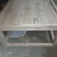 کرسی خوب با کیفیت و چوب مقاوم