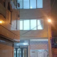 مغازه به متراژ 40متر باارتفاع 4متر