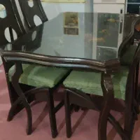 میز و صندلی