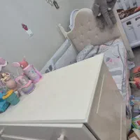 تخت کودک و نوجوان سالم