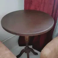 میز خاطره گرد چوبی