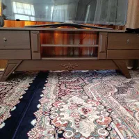 میز تلویزیون سالم بدون خط و خش