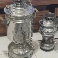 سماور بزرگ و کوچکی برنجی