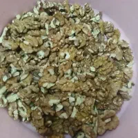 مغز گردو خرمایی