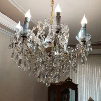 لوستر ۸ شاخه