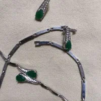 سرویس زمرد رنگ ثابت خارجی