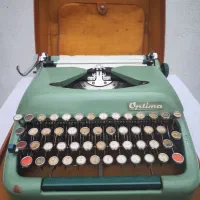 ماشین تحریر دستگاه تایپ اپتیما فارسی خوشرنگ سالم