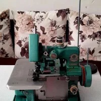 چرخ خیاطی سردوز نو با میز