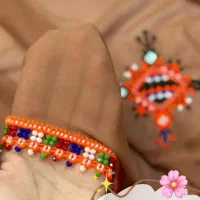 کریشی روی شال،چادر،جیب و بدن استین|لباس|سراوان, |دیوار