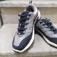 کفش کوه نوردی عاج دار|کیف، کفش، کمربند|مشهد, آبادگران|دیوار