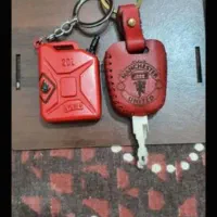 دم سوییچی پوت( گالن۲۰لیتری)|صنایع دستی و سایر لوازم تزئینی|بروجرد, |دیوار