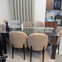 میز ناهارخوری