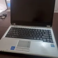لب تاب ایسوز استوک