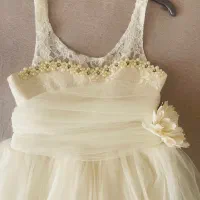 پیراهن دخترانه