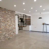 رهن آپارتمان ۱۱۰ متری ۲ خوابه طبقه ۱ در رکنآباد
