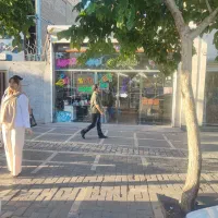 اجاره-ملک-اول-پیروزی-جنب-پله-های-مترو-160متر