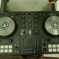 دستگاه دیجی ترکتور s2 mk3به همراه مطعلقات