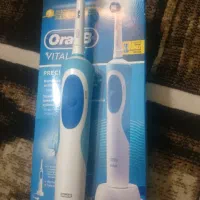 مسواک برقی اورال-بی مدل Vitality D12.513+سری یدکی