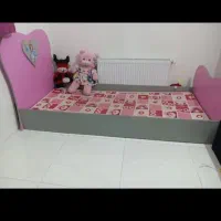 تخت دخترانه نوجوان