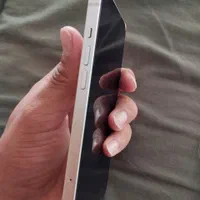 اپل iPhone 13 با حافظهٔ ۱۲۸ گیگابایت|موبایل|کرمانشاه, |دیوار