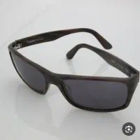 گ م شده  عینک آفتابی