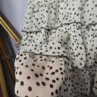 لباس|لباس|مشهد, تربیت (صدف)|دیوار