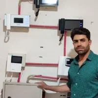 برقکارسیار.خدمات برق.نصب تعمیرآیفون.نصب لوستر|خدمات پیشه و مهارت|سنندج, |دیوار