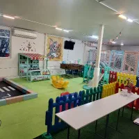 مربی خانه بازی