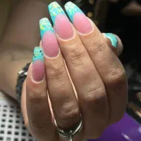 تخ.فی.ف اکستنشین مژه ناخن|خدمات آرایشگری و زیبایی|اردبیل, |دیوار