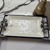 دو عدد دیس سفید نو مناسب جهیزیه