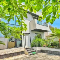 تریبلکس-ساحلی-استخر-فول-مبله