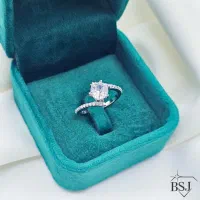 انگشتر جواهر تمام نقره تک داش هلالی عین طلا نامزدی|بدلیجات|تبریز, |دیوار