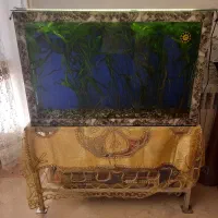 آکواریوم با پایه آهنی ، آبخوری طیور