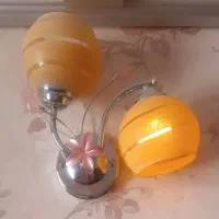 چراغ خواب دیوار شیک و زیبا