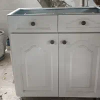 کابینت فلزی کاملاً سالم