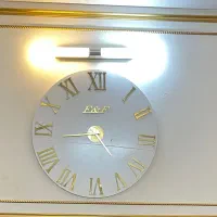 ساعت دیواری