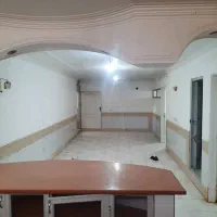 سوئیت  لب خیابان کارگر