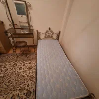 فروش تخت نوجوان فرفورژه با میز توالت و صندلی