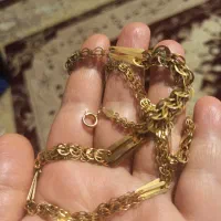 گردنبند زیبا ومحکم خیلی نمادار