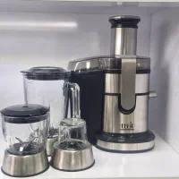 آبمیوه گیری چهار کاره لمسی دیجیتال در عصر جدید