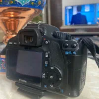 دوربین عکاسی canon 550D|دوربین عکاسی و فیلم‌برداری|اصفهان, پروین|دیوار