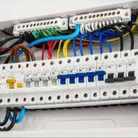 نصب و راه اندازی سیستم های برقی