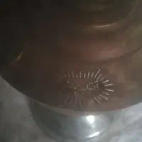 یکعدد چراغ نفتی برنجی یکعدد پارچ مسی قابلمه مسی|کلکسیون اشیاء عتیقه|تایباد, |دیوار